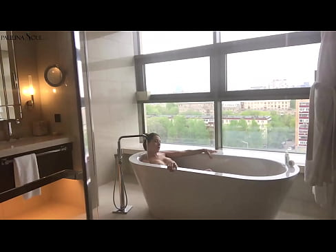 ❤️ Milžiniškas kūdikis aistringai masturbuoja savo putę vonios kambaryje ❤️ Porno vk prie lt.qizpornolar.ru ❌️